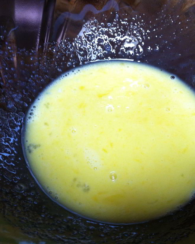 Рецепт печений-безе с черной смородиной