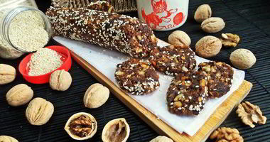 Рецепт Фруктово-ореховой колбаса