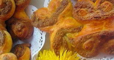 Рецепт Булочек облитых халвой