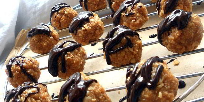 Рецепт конфет с халвой и кленовым сиропом