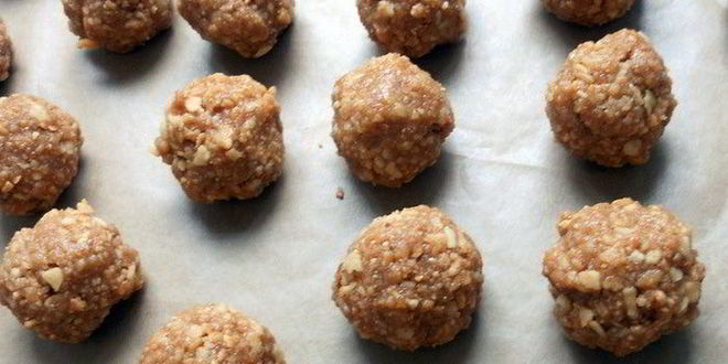 Рецепт конфет с халвой и кленовым сиропом