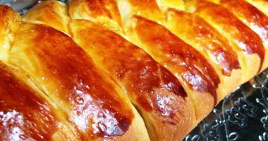 Рецепт Косы с целой плиткой шоколада, халвой и бананом