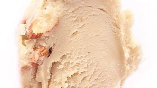 Рецепт Мороженого с халвой и миндалем