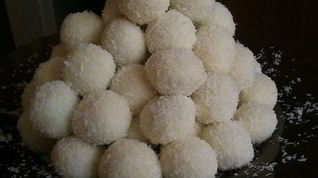 Рецепт Кокосовых конфет с изюмом