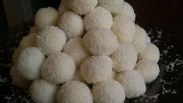 Рецепт Кокосовых конфет с изюмом