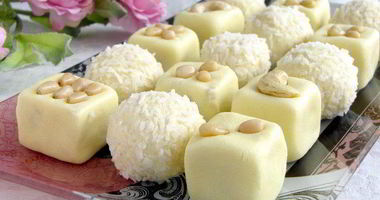 Рецепт Конфет Барфи с кешью и кедровыми орешками