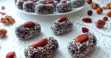 Рецепт Конфет из чернослива в кокосовой стружке