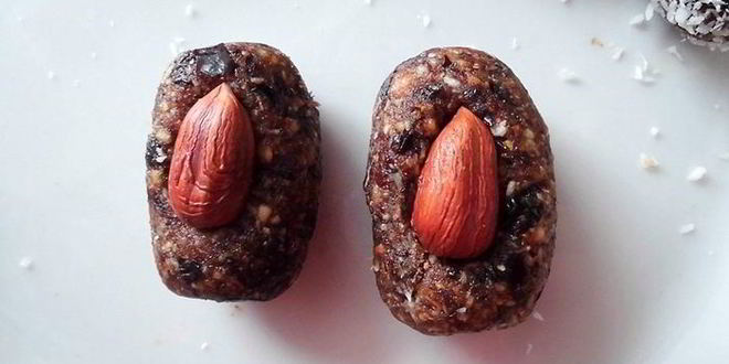 Рецепт конфет из чернослива в кокосовой стружке