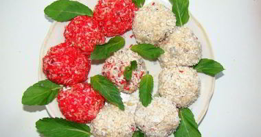 Рецепт Конфет из сухого молока и сухофруктов