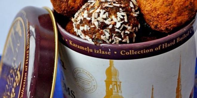 Рецепт Полезных конфет из чечевицы и фиников