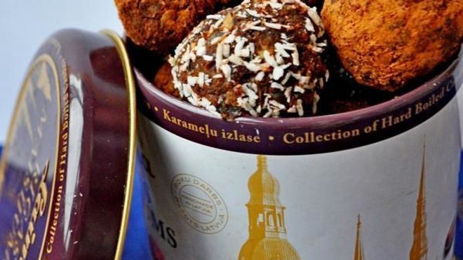 Рецепт полезных конфет из чечевицы и фиников