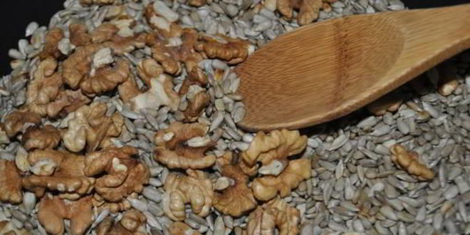 Рецепт полезных конфет из чечевицы и фиников