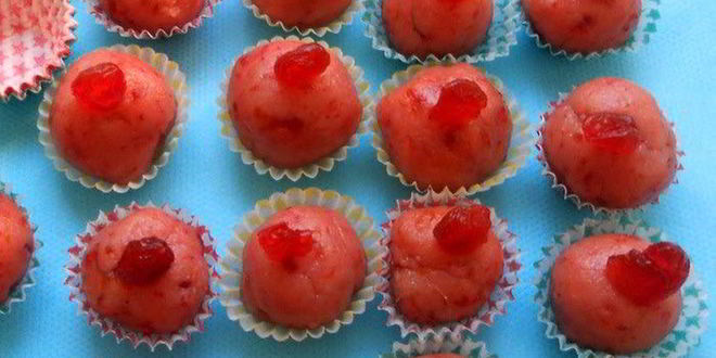 Рецепт розовых марципановых конфет