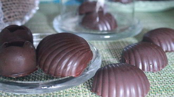 Рецепт шоколадных конфет с нутом и цукатами