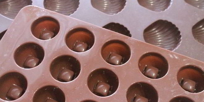 Рецепт шоколадных конфет с нутом и цукатами