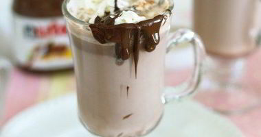 Рецепт Фраппе с горячим шоколадом и кремом из фундука