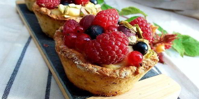 Рецепт Корзиночек с ванильным кремом и свежими ягодами