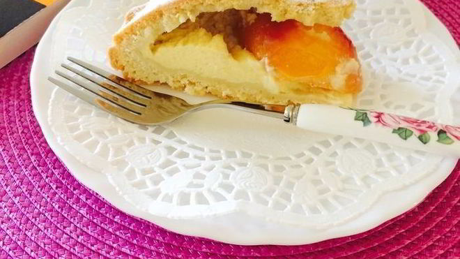 Рецепт кростаты с кремом и персиками