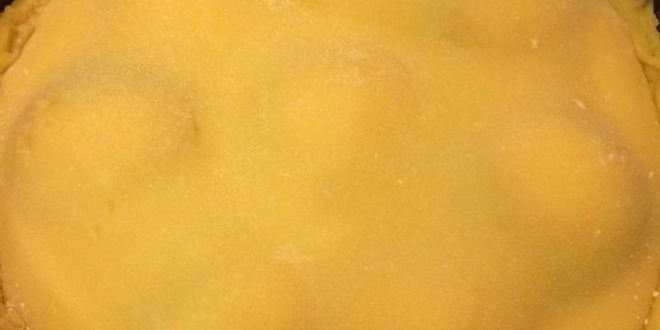 Рецепт кростаты с кремом и персиками