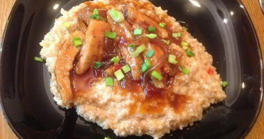 Рецепт Курицы в соусе с кремовой кашей