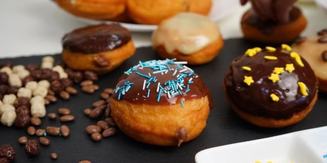 Рецепт пончиков берлинеры с заварным кремом и шоколадной помадкой