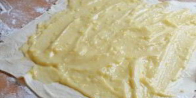 Рецепт слоеных коржиков с заварным кремом