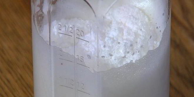 Рецепт яблочных долек под белковым кремом