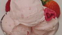 Рецепт Мороженого Клубничный сюрприз