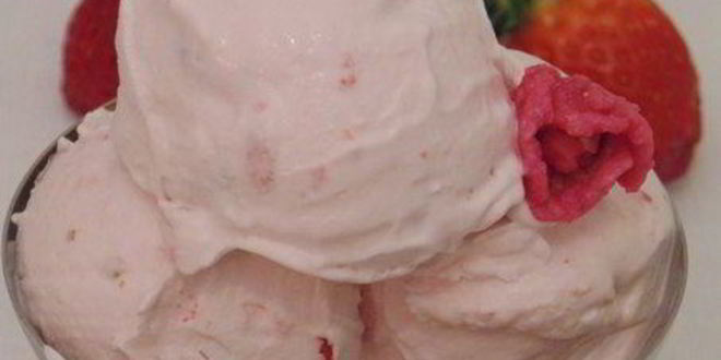 Рецепт Мороженого Клубничный сюрприз