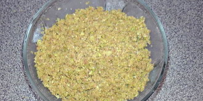 Рецепт мороженого на сливках с фисташками