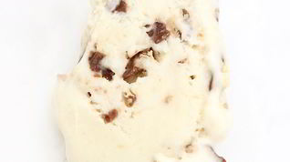 Рецепт Мороженого с солодовым молоком и конфетами KitKat