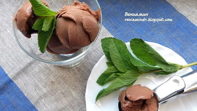 Рецепт шоколадна-мятного мороженого