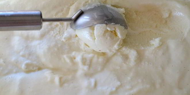 Рецепт ванильного мороженого со сливочным сыром и медом