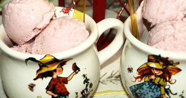 Рецепт Вишневого творожно-йогуртового мороженого