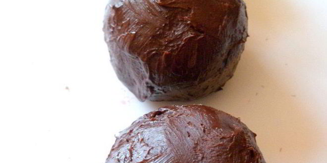 Рецепт мусса из авокадо с клубникой и шоколадом