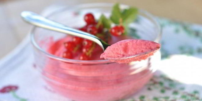 Рецепт Мусса из красной смородины