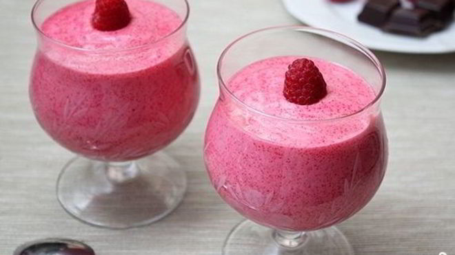 Рецепт мусса из малины с манкой