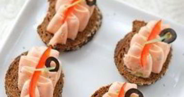 Рецепт Мусса из семги на бородинском хлебе