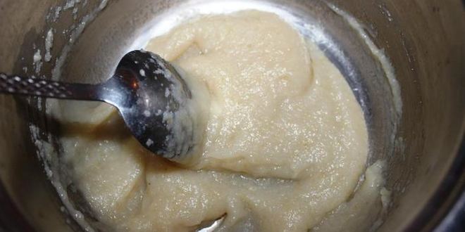 Рецепт селедочного мусса на свекольных чипсах