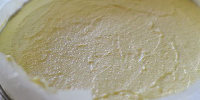 Рецепт творожного торта-мусса с ягодами в белом шоколаде