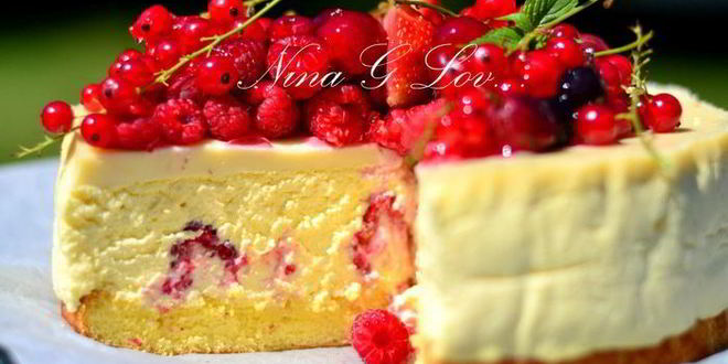 Рецепт творожного торта-мусса с ягодами в белом шоколаде