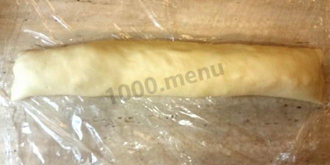 Рецепт штруделя к пасхальному столу из слоеного теста