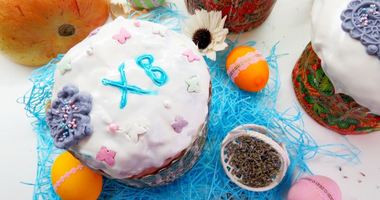 Рецепт Тыквенного кулича с лавандовой сливочной глазурью