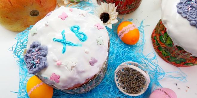 Рецепт Тыквенного кулича с лавандовой сливочной глазурью