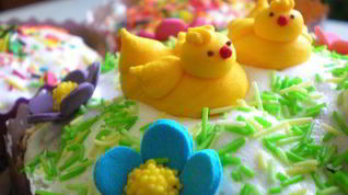 Рецепт Ванильного пасхального кулича с изюмом, миндалем и кардамоном