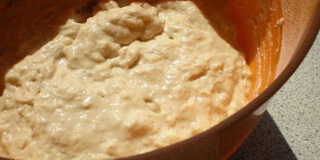 Рецепт ванильного пасхального кулича с изюмом, миндалем и кардамоном