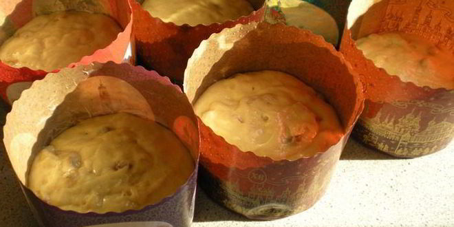 Рецепт ванильного пасхального кулича с изюмом, миндалем и кардамоном