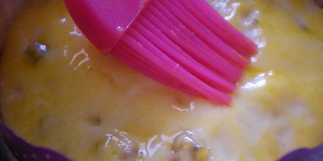 Рецепт ванильного пасхального кулича с изюмом, миндалем и кардамоном