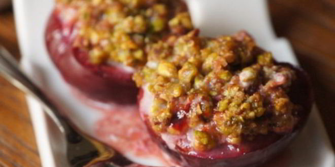 Рецепт Слив запеченных в духовке с орехами