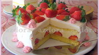 Рецепт Клубничного торта-суфле Поцелуй